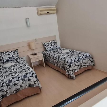 Flat Hotel 07 Hospedes Rio Quente Eksteriør bilde